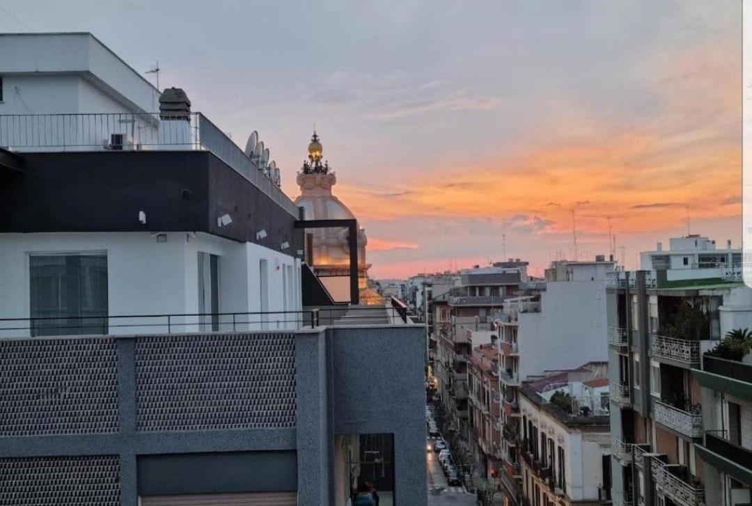 Attico Reale - In Centro, Tra Stazione E Bari Vecchia Daire Dış mekan fotoğraf